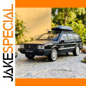 Volkswagen Santana Wagon 1:32 Diecast Model