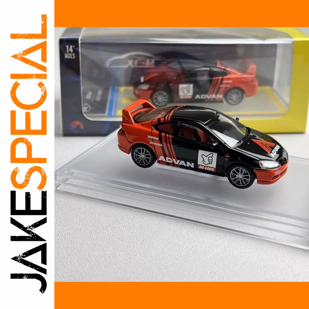 1:64 Scale Mitsubishi Lancer Evo IX Model - Image 4
