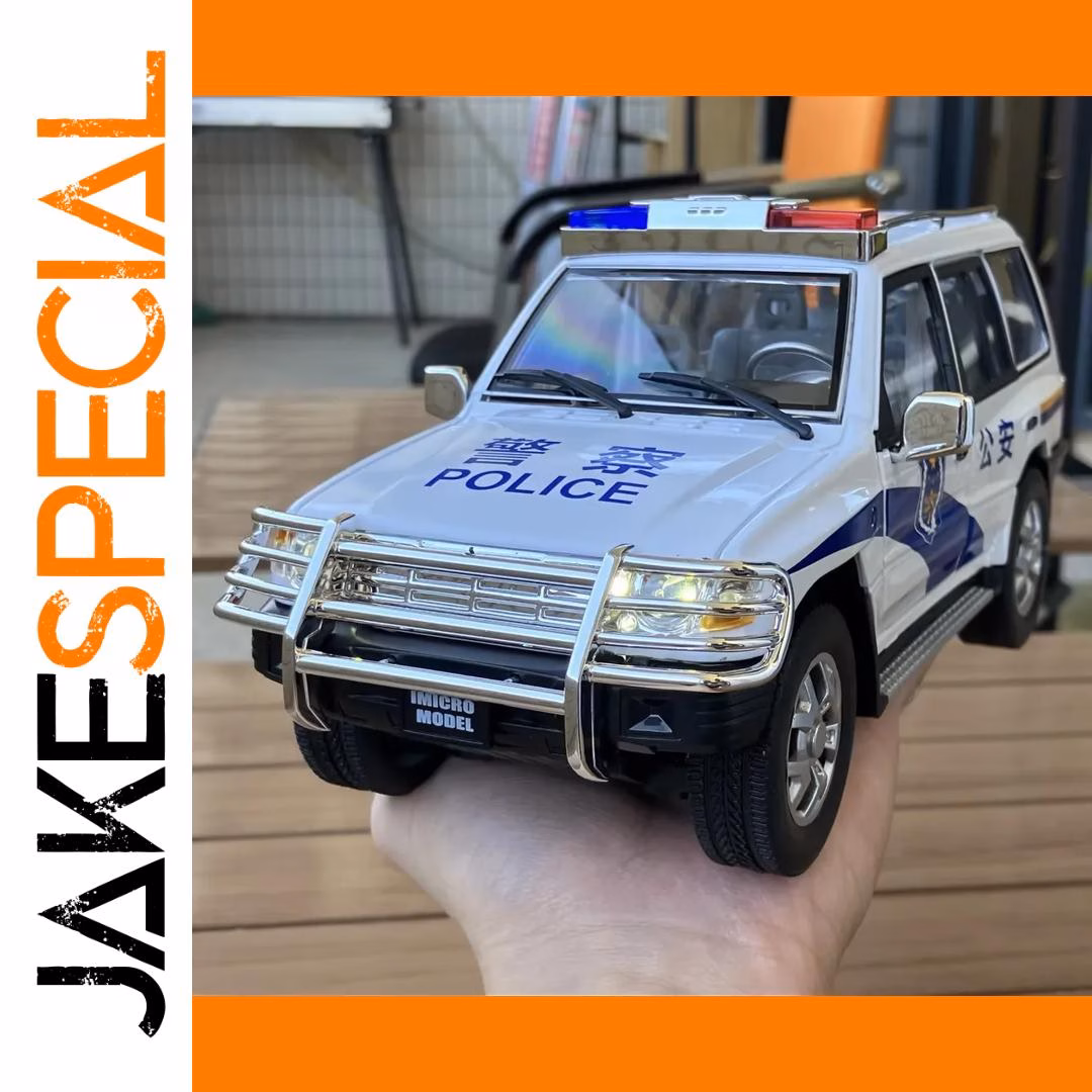 Mitsubishi Pajero Montero Sport Diecast Model 1:18