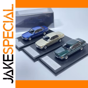 DCM 1:64 Diecast 7-Series E32 Model Car