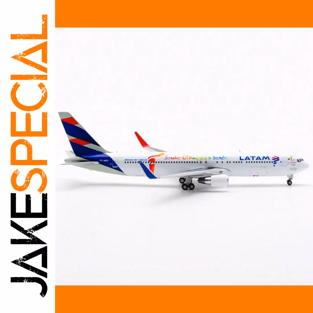 B767-300ER 1:400 Scale LATAM Model - Image 5