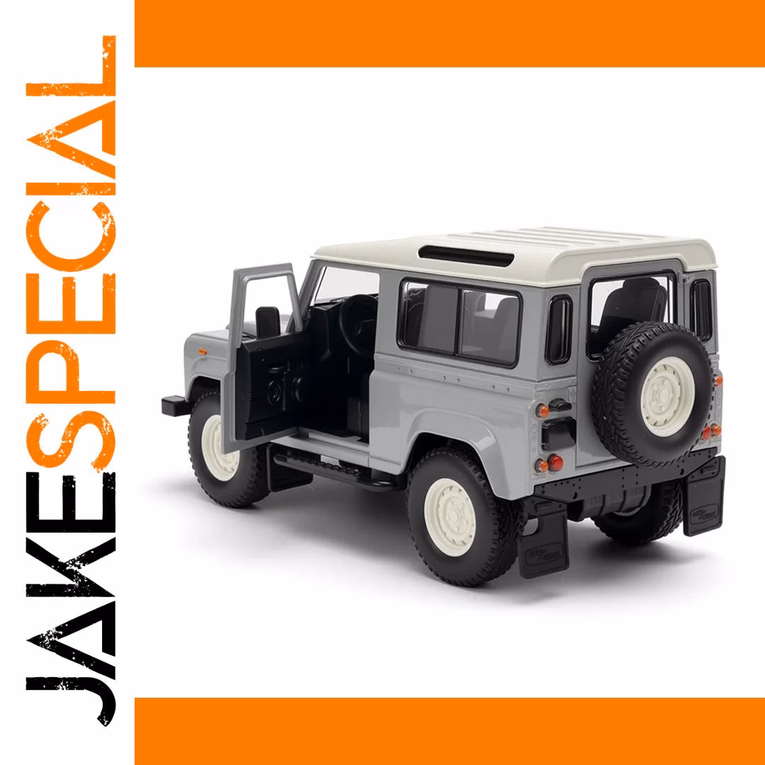 Premium 1:24 Classic Defender Diecast Model - Image 4
