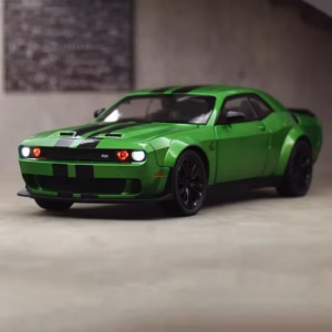 Challenger Hellcat SRT 1:22 Scale Diecast Model
