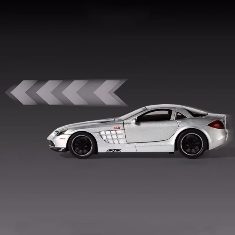 Mercedes-Benz SLR 722S 1:32 Scale Model Car - Image 5