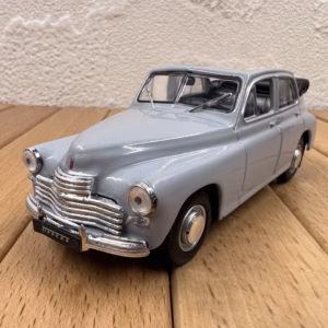 Soviet M20 Classic Car 1:43 Scale Diecast Model