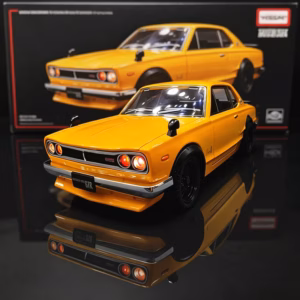 Nissan Skyline 2000 GTR KPGC10 Diecast Model 1:24