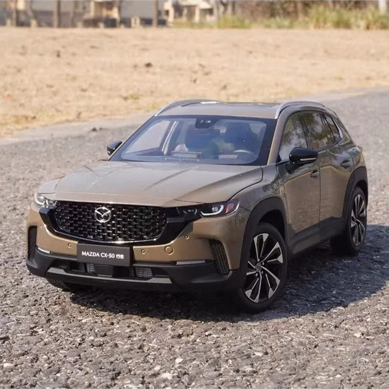 1:18 Scale Mazda CX-50 Diecast Model SUV - Image 7