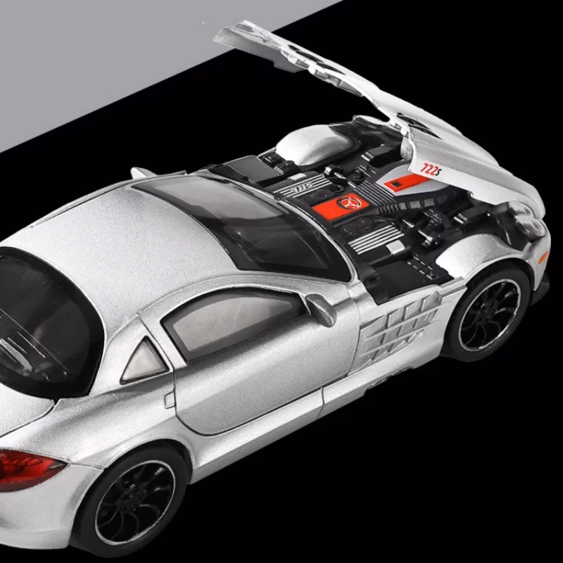 Mercedes-Benz SLR 722S 1:32 Scale Model Car - Image 3