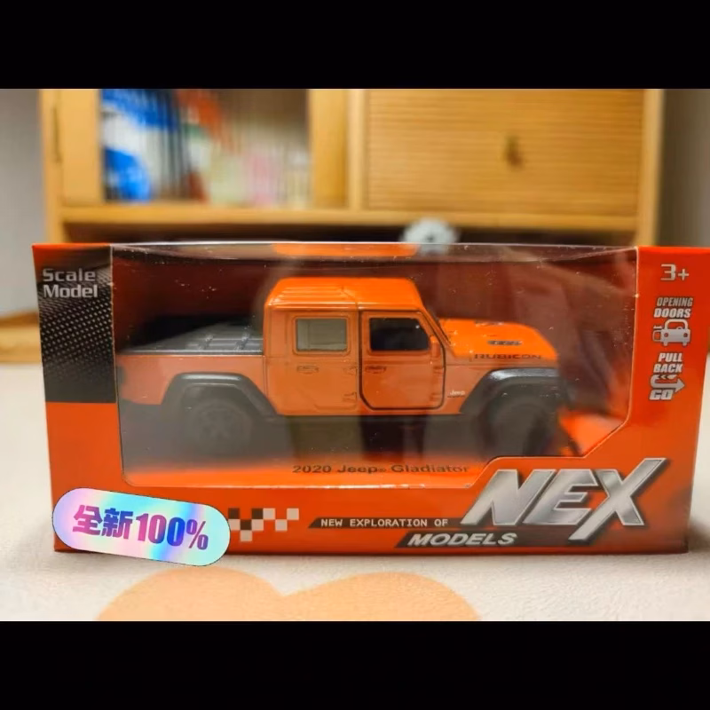 WELLY 1:36 Jeep Gladiator Diecast Model Car - Image 2
