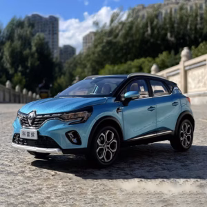 1:18 Renault Captur Diecast Model in Light Blue