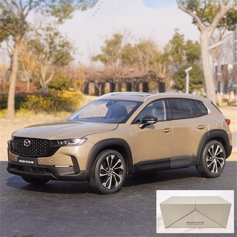 1:18 Scale Mazda CX-50 Diecast Model SUV - Image 8