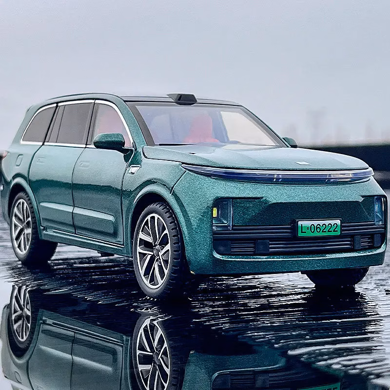 1:24 Scale Diecast Leading Ideal L9 SUV Model