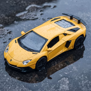 Lamborghini Aventador LP750-4 Diecast Model 1:32