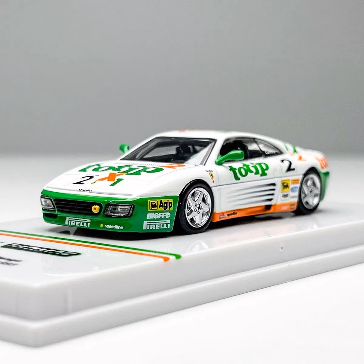 Ferrari 348 Challenge 1:64 Diecast Model - Image 5