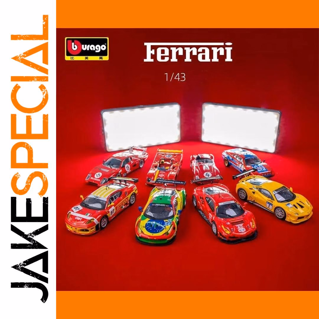 1:43 Scale Ferrari Diecast Race Model Red - Image 2