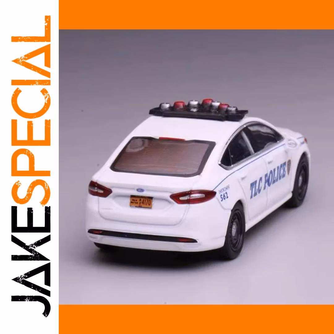 Mondeo Diecast Model Police Edition 1:64 Scale - Image 5