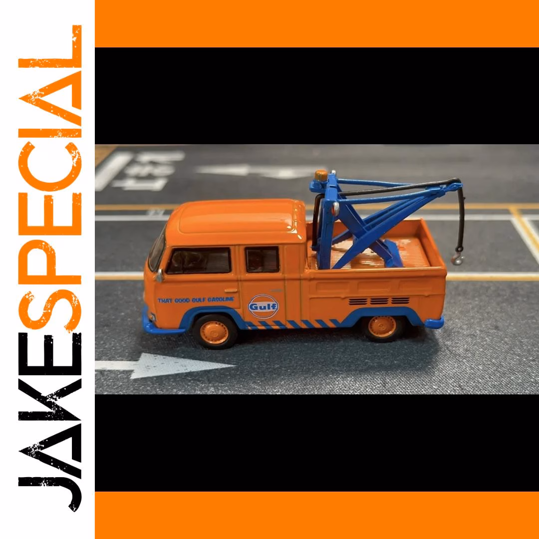 1970 Volkswagen Dual Cab Truck Model 1:64 Scale