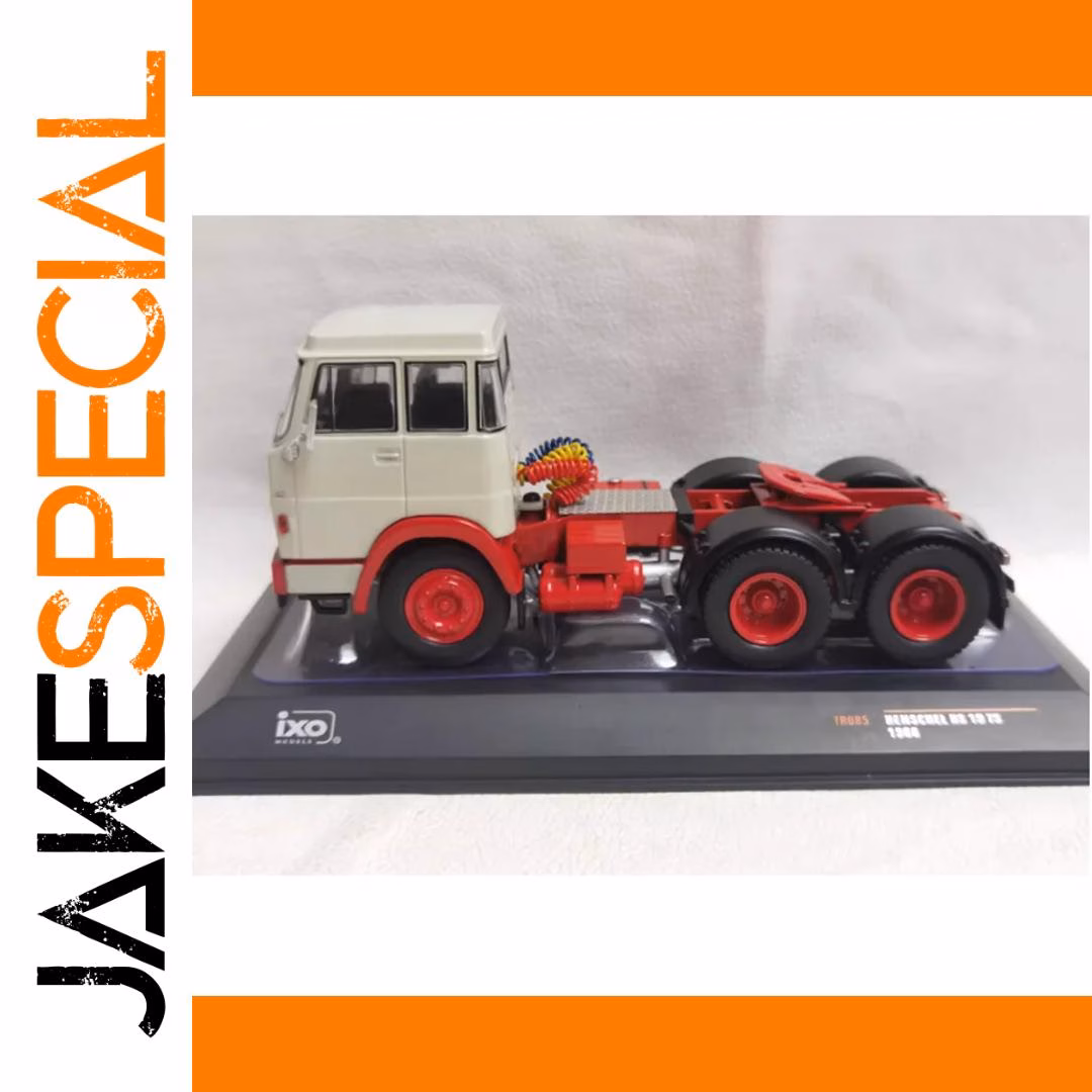 HS 19 TS 1966 Trailer Head 1:43 Scale Model - Image 3