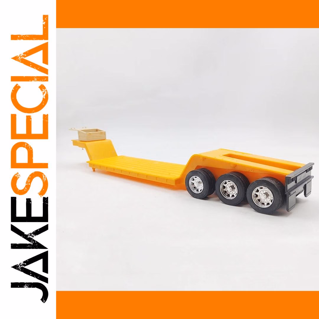 1:32 Scale Diecast Truck Model with Trailers - Image 6