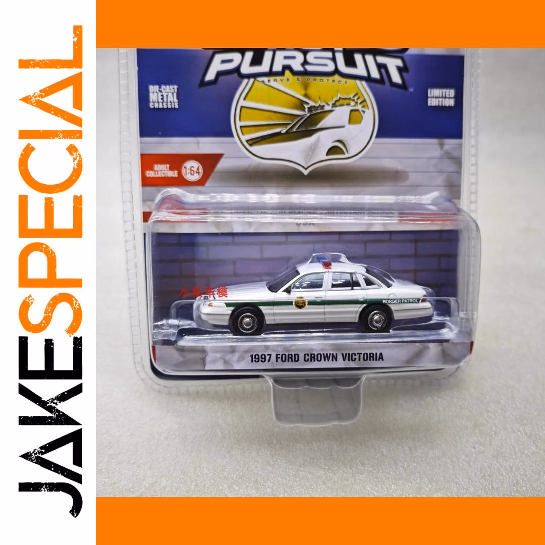1997 Crown Victoria Diecast Model 1:64 Scale - Image 2