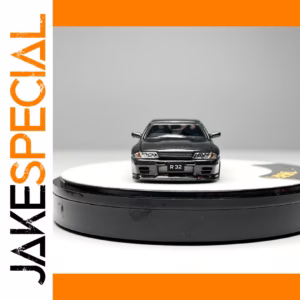TSM MODEL 1:64 Scale R32 Diecast Car