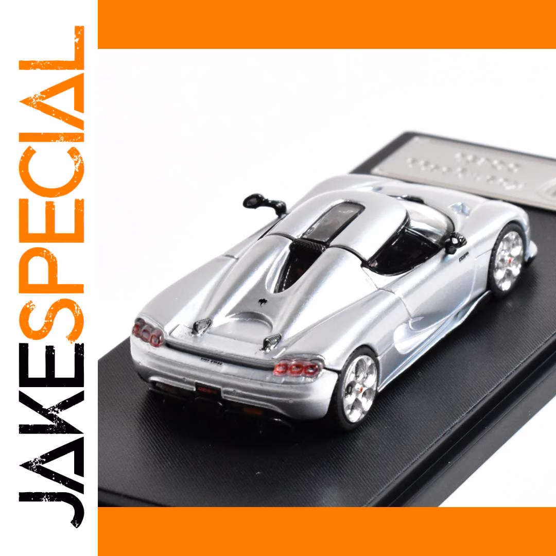 RM 1:64 CC850 Diecast Model Car Collector's Item - Image 3