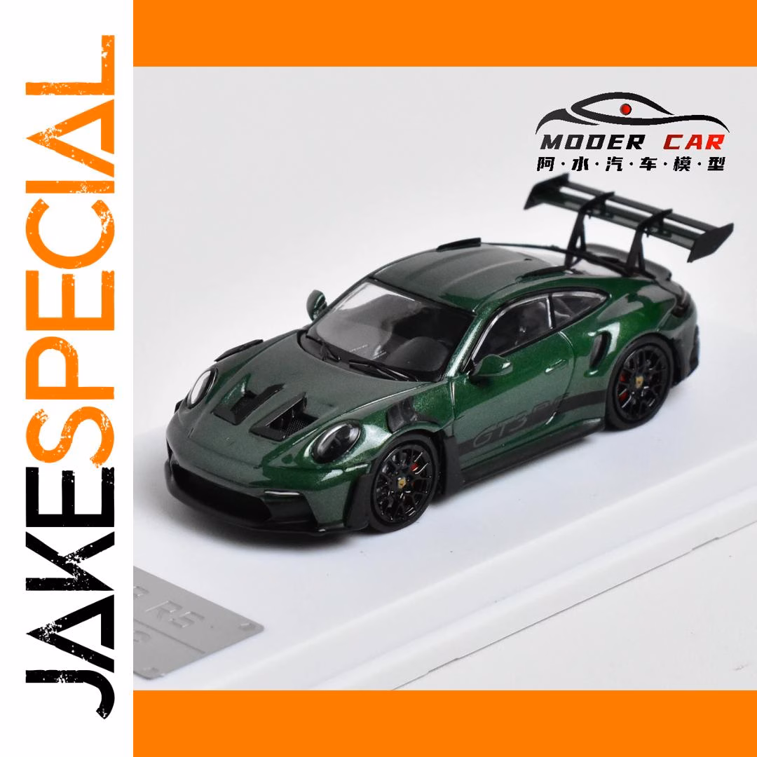 Porsche 911 992 GT3 RS Diecast Model 1:64 - Image 5