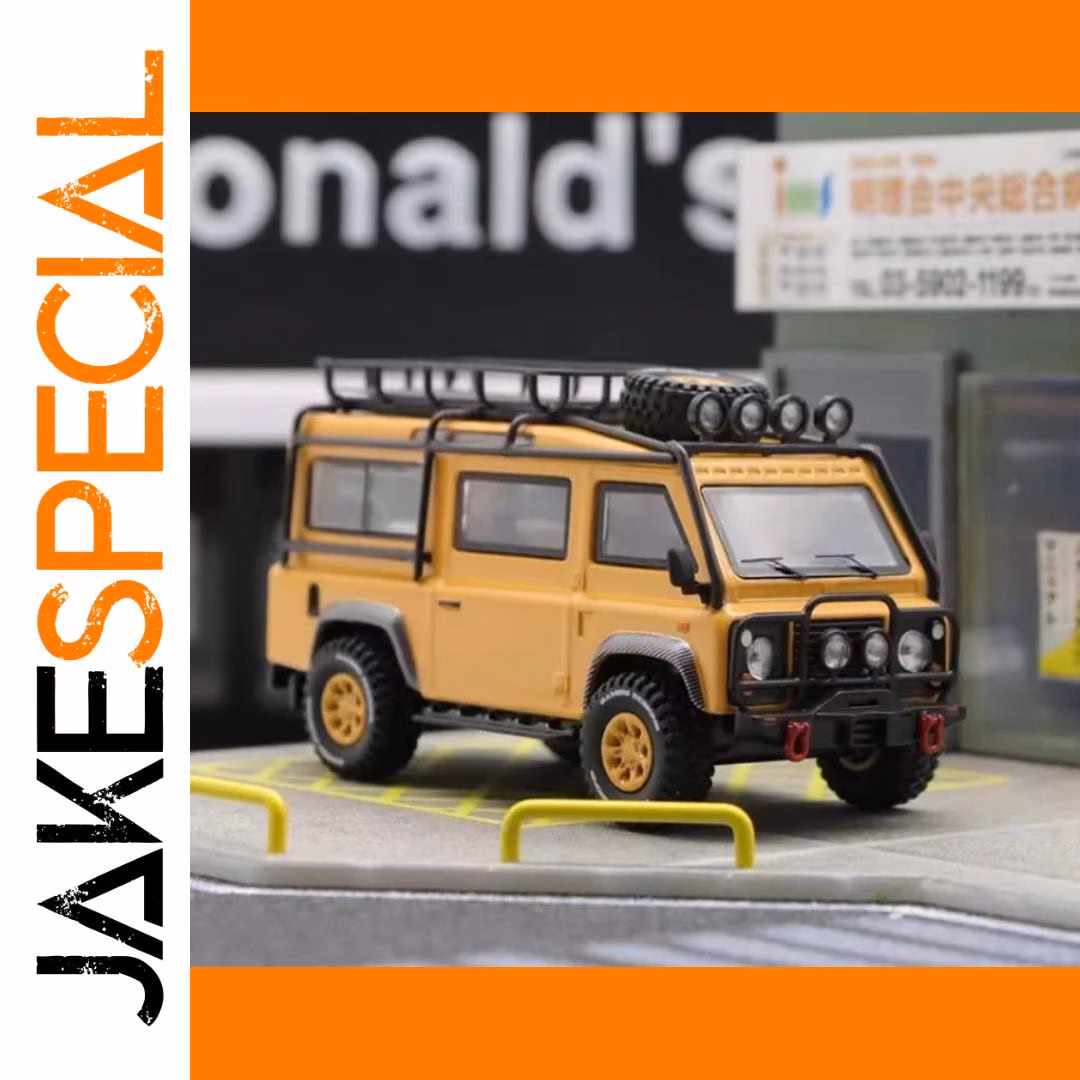 1:64 Scale Diecast Model Van with Accessories - Image 7