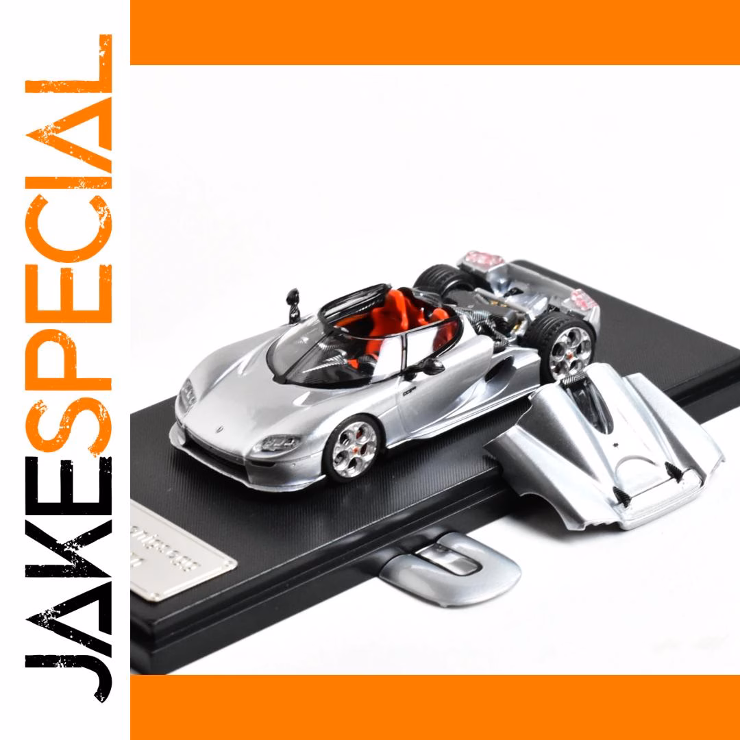 RM 1:64 CC850 Diecast Model Car Collector's Item